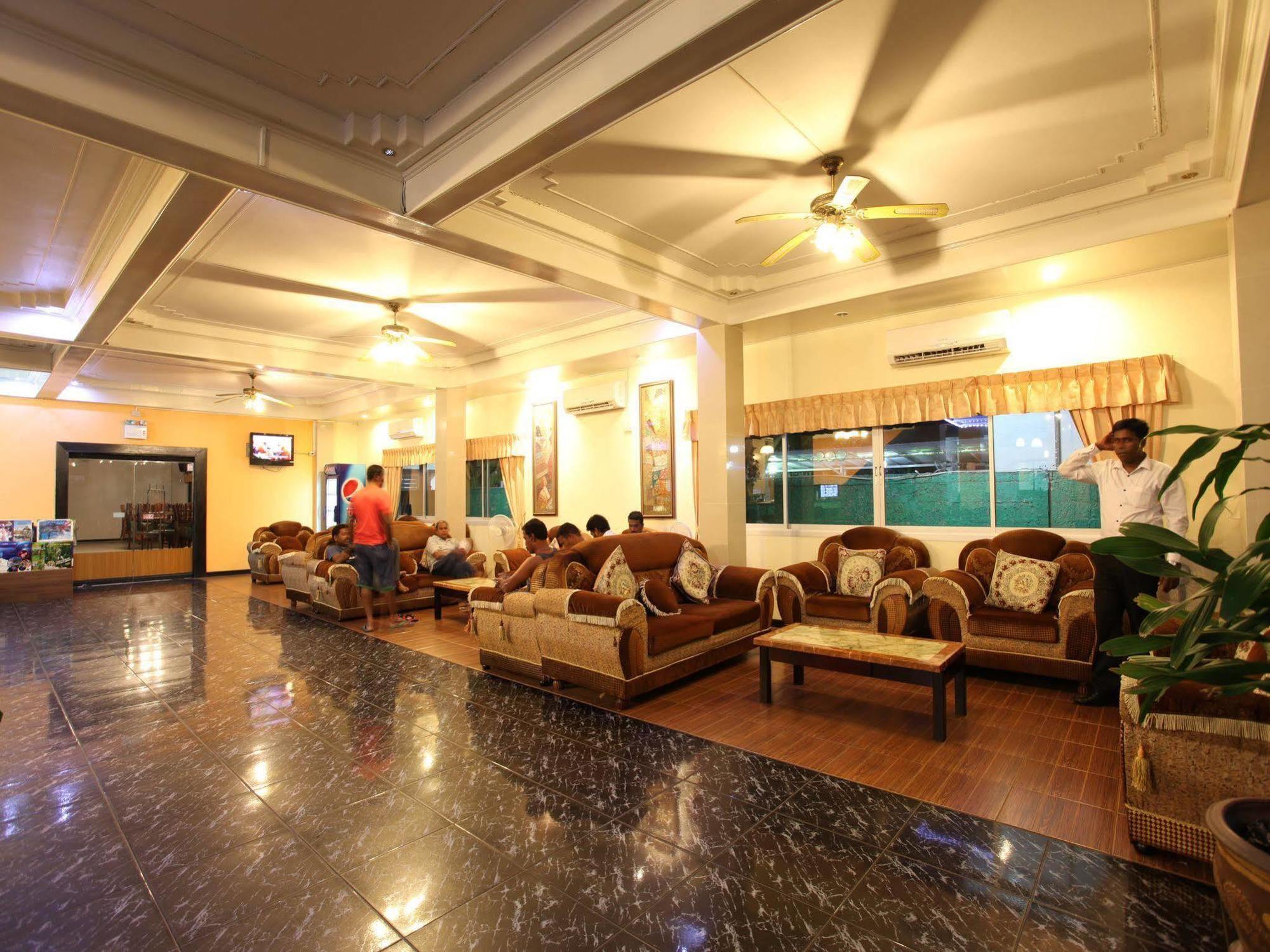 Home Pattaya Hotel Экстерьер фото