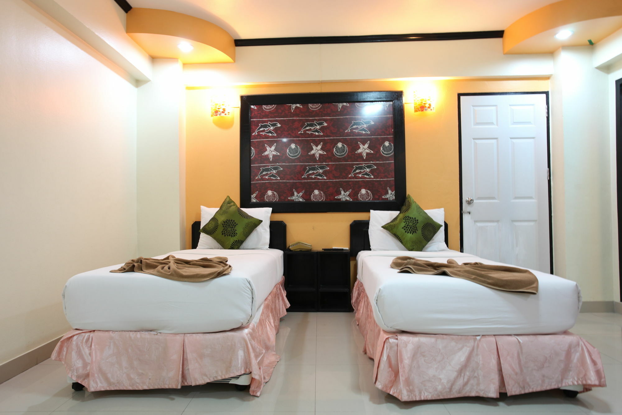 Home Pattaya Hotel Экстерьер фото