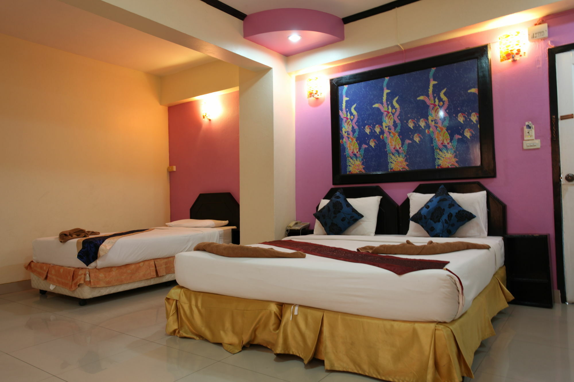 Home Pattaya Hotel Экстерьер фото